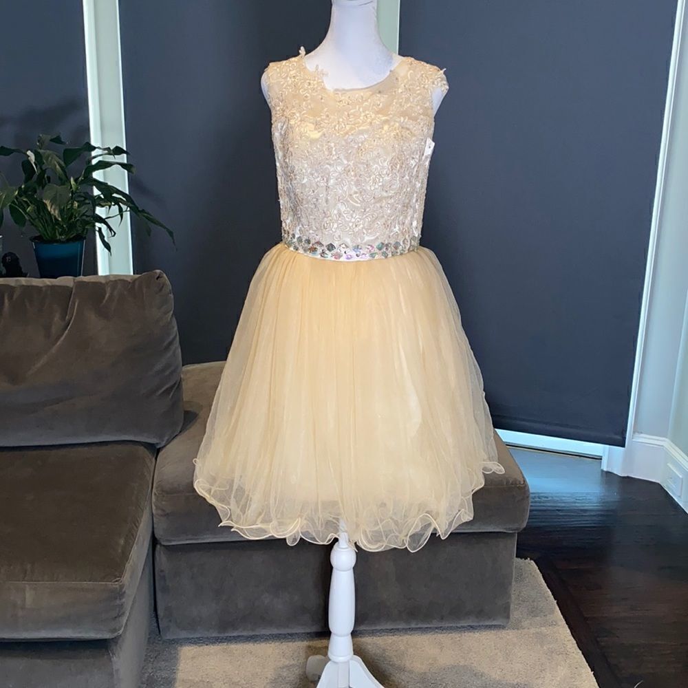 Women’s Short Prom Party Dress Size 6